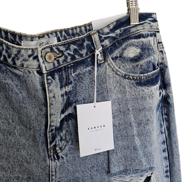 KanCan distressed acid wash relaxed fit denim jeans NWT - Picture 4 of 15